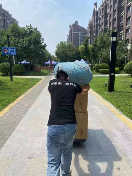 北京搬家現(xiàn)場(chǎng)圖片